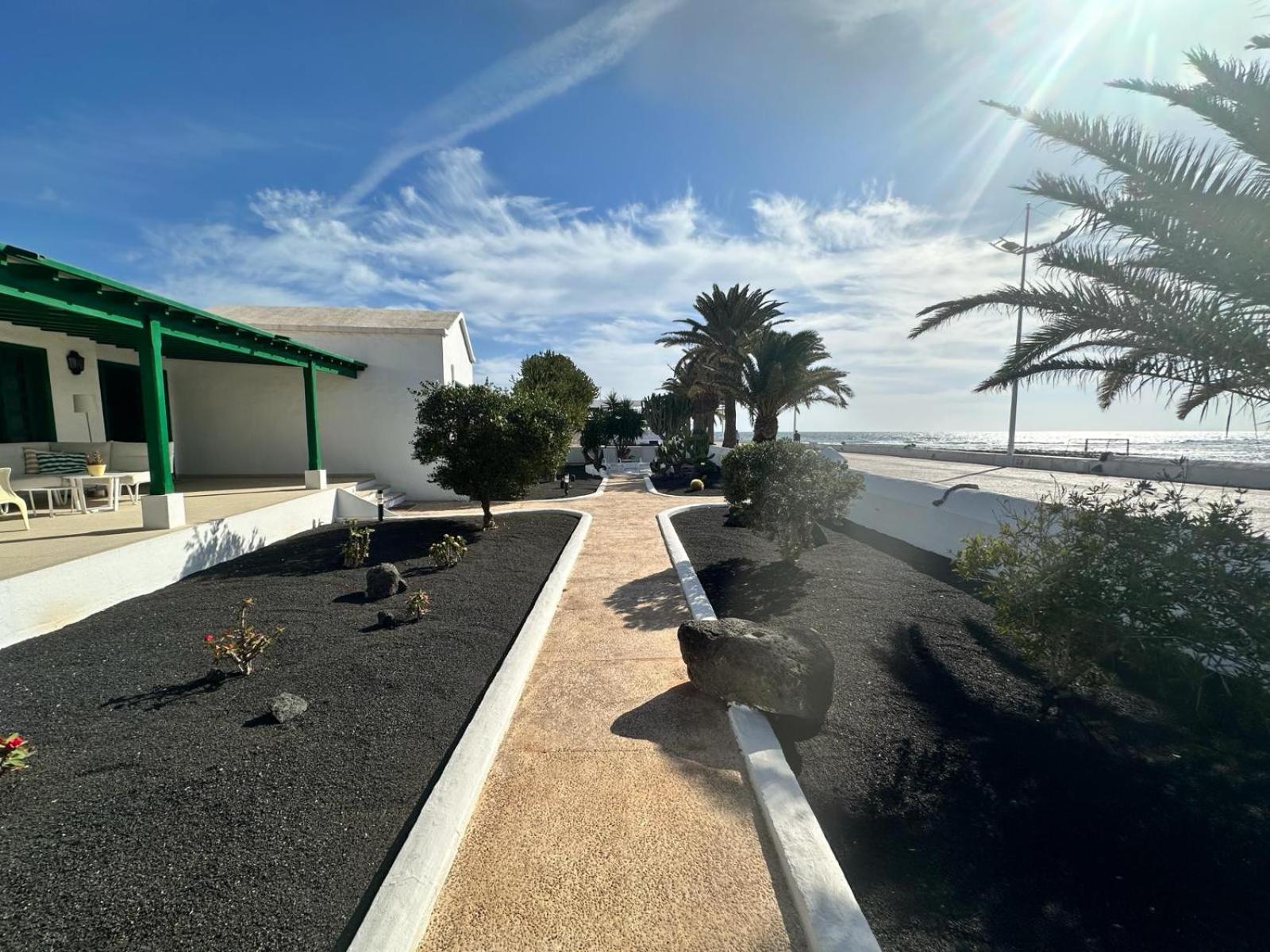 Luxury Villa Sea Front -La Orilla Playa Honda  Buitenkant foto